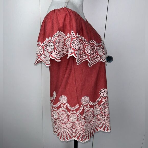 Fever Off the Shoulder Boho Embroidered Eyelet Ruffled Top Size S Heather Red - Picture 4 of 7